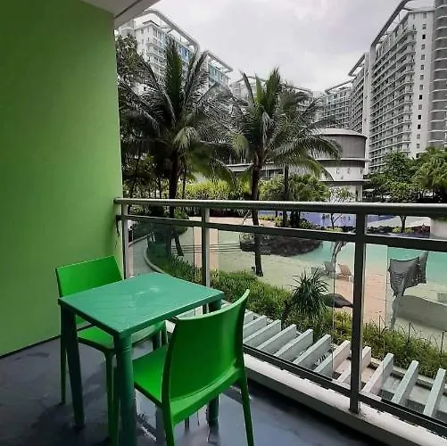 Azure Urban Resorts Condominium 渡假村 *